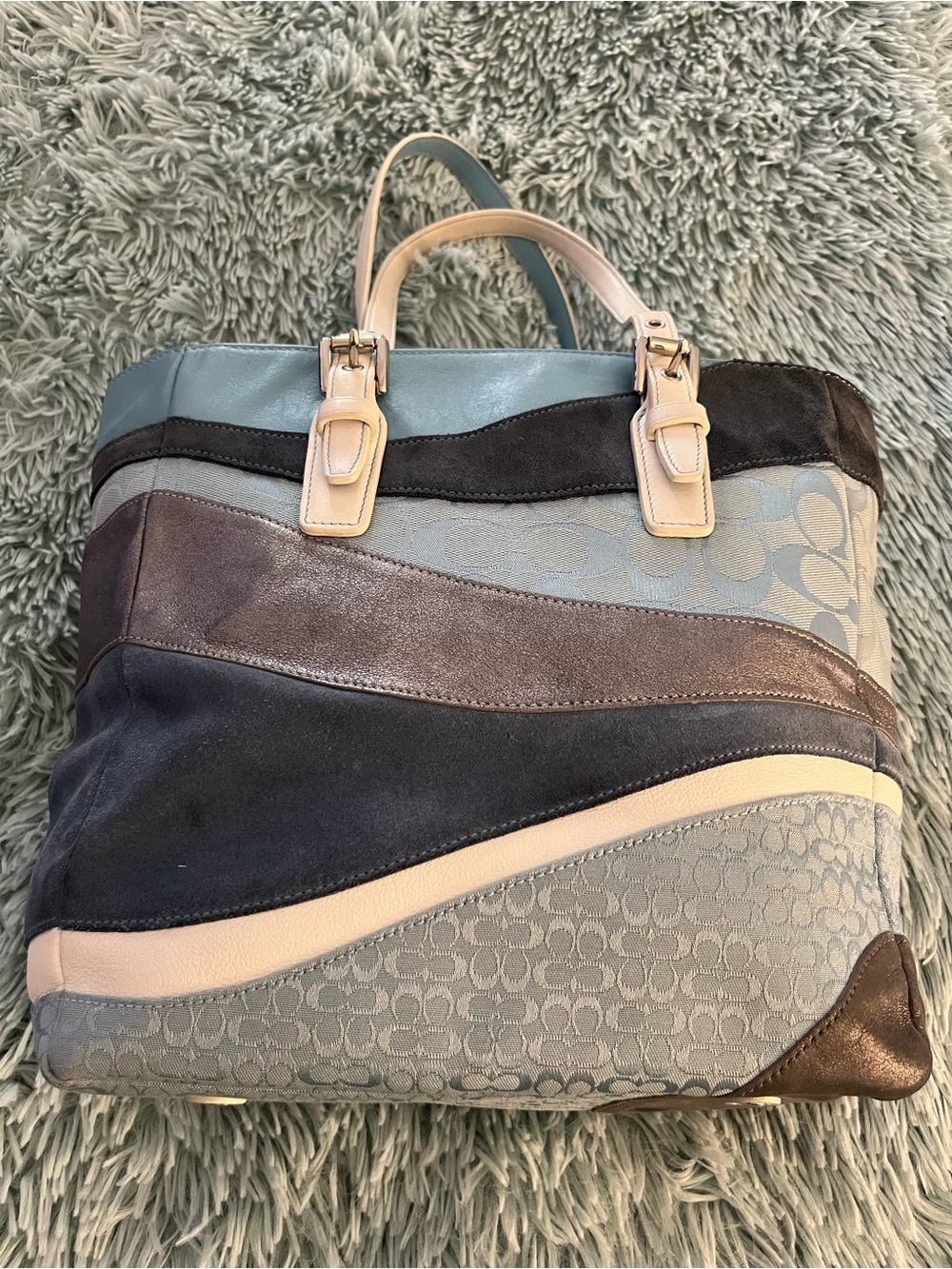 COACH RARE SIGNATURE WAVE PATCHWORK TOTE BAG EUC BLUE/ SILVER LEATHER/ SUEDE - Picture 7 of 11